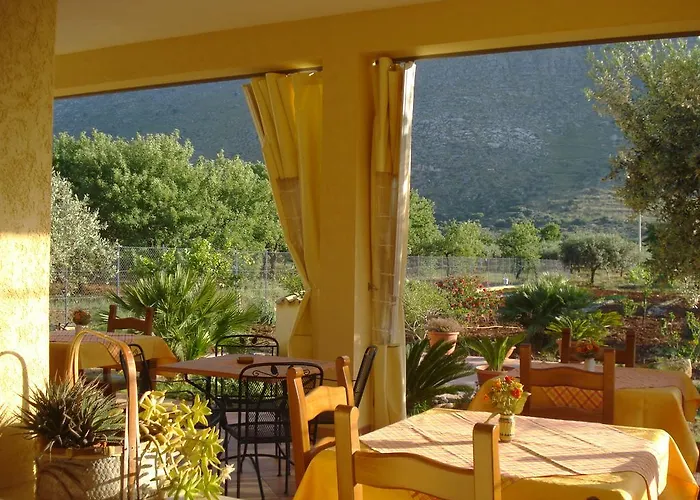 Serenity 3* 卡斯泰卢佐